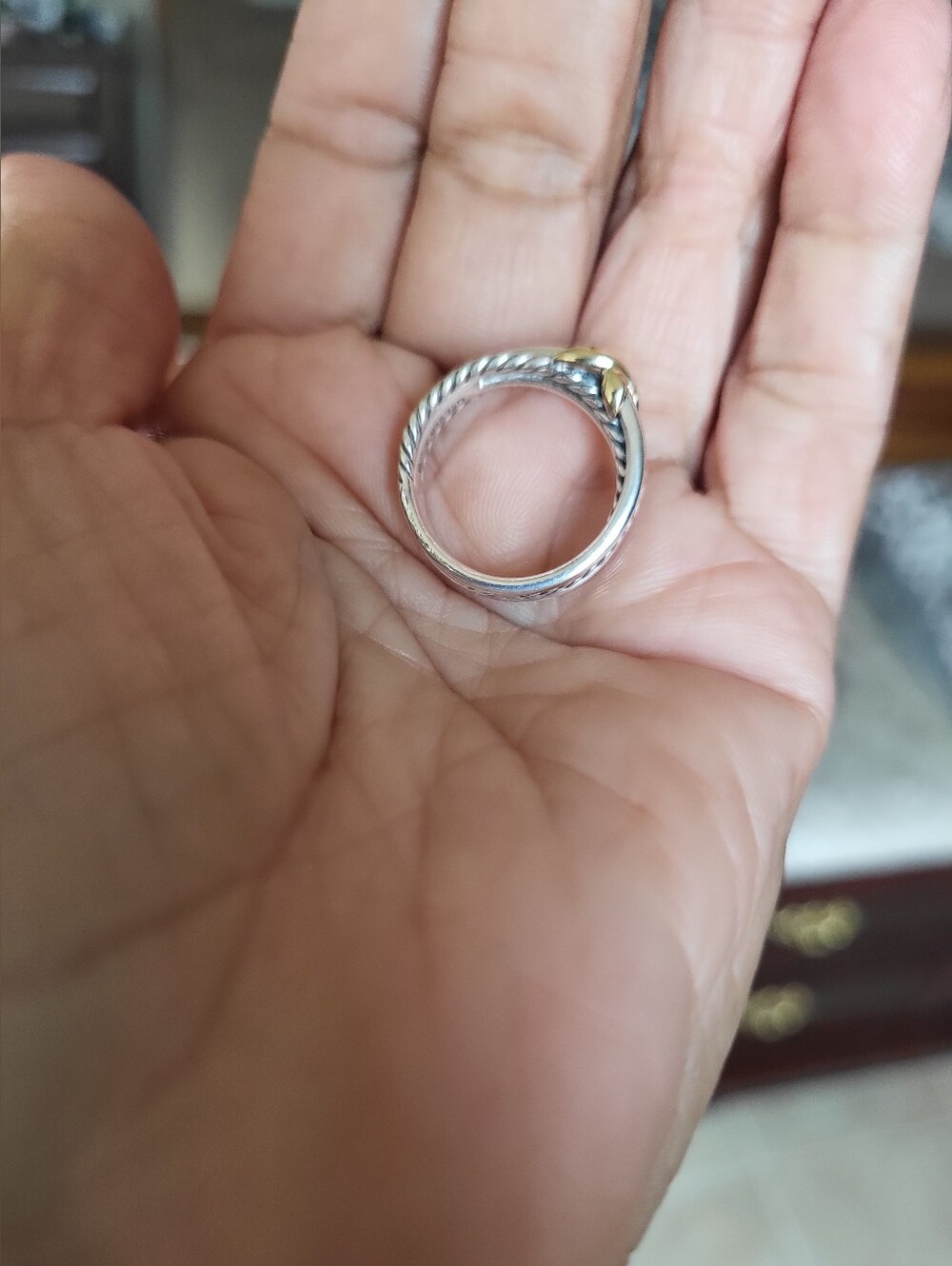 David Yurman Two-Tone X Crossover Band Ring Yellow Gold & Sterling Silver. #225k